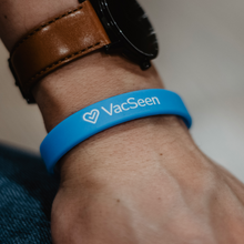 Load image into Gallery viewer, VacSeen Bracelet - COVID-19 Vaccinated
